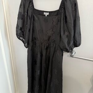 Black Mini dress with puffy sleeves 3x